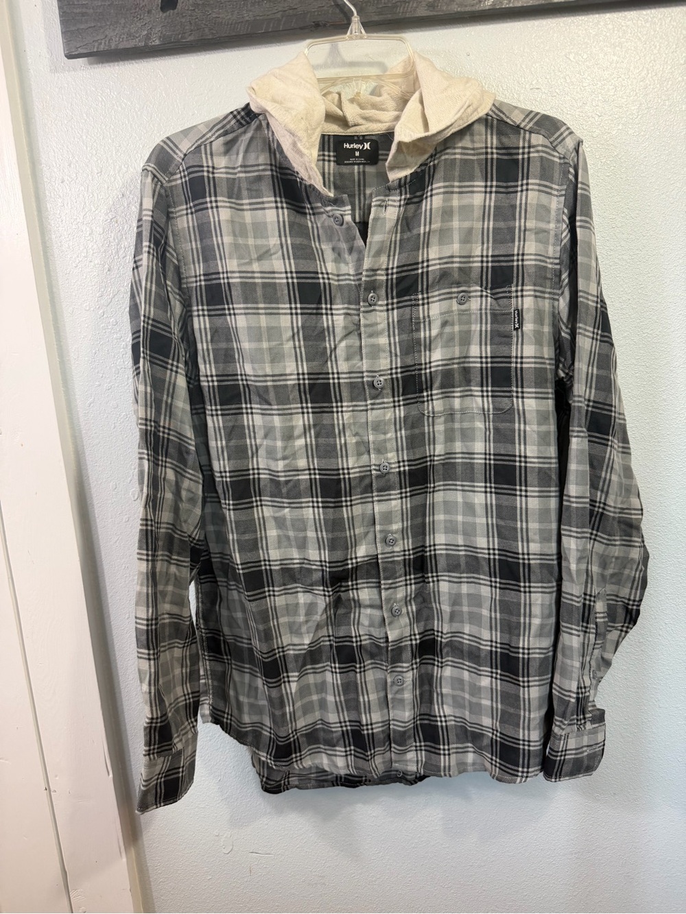 Hurley Men’s Black and Gray Plaid Button-Down Shirt with Beige Hood